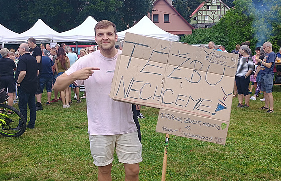 Lidé se vyjádili jasn, protestuje i sousední msto v Nmecku.