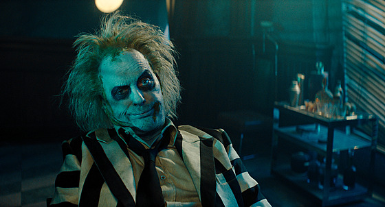 Michael Keaton ve filmu Beetlejuice Beetlejuice (2024)