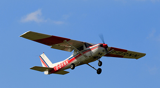 Na Slovensku havarovalo letadlo s českým pilotem a navigátorkou, jsou zranění