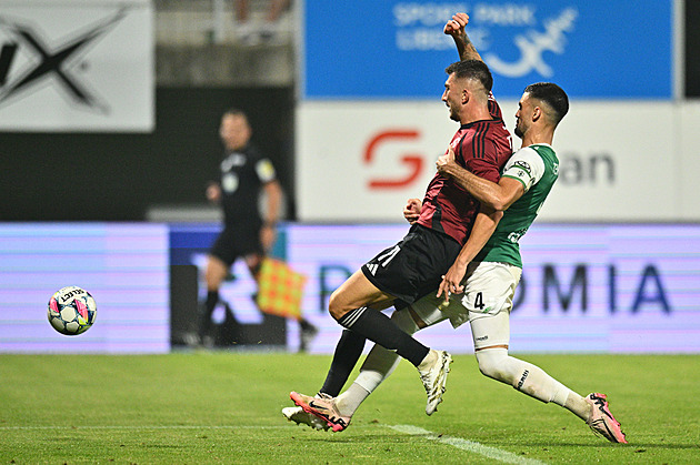 Jablonec - Sparta 1:2, hosté si zápas málem zkomplikovali. Rozhodl Tuci