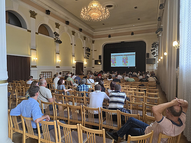 Nový územní plán umožní Hradci zlepšit dopravu i přestavět staré továrny