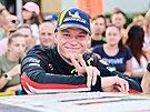 Erik Cais v cíli 53. Barum Czech Rally Zlín na zlínském námstí Míru.