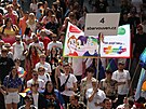 Z Mstku vyrazil duhov prvod Prague Pride na Letnou. (10. srpna 2024)