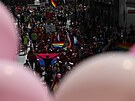Z Mstku vyrazil duhov prvod Prague Pride na Letnou. (10. srpna 2024)