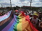 Prahou prochz duhov prvod Prague Pride. (10. srpna 2024)