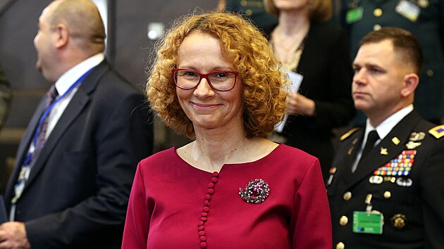 Bval ministryn obrany Severn Makedonie Radmila Sekerinska (12. nora 2020)