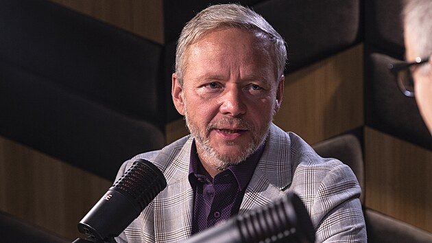 Host po�adu Rozst�el V�t�zslav Schrek, ODS, STO, TOP 09.