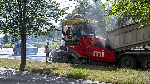 Silnii opravovali tdu Tome Bati ve Zln po etapch. Dostali se tak ped krajsk ad sdlc v 21. budov. (31. ervenec 2024)