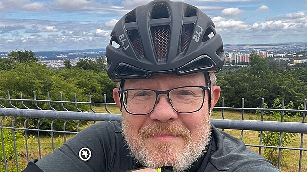 Ministr zdravotnictv&iacute; Vlastimil V&aacute;lek (TOP09) tr&aacute;vil dovolenou aktivně na jižn&iacute;...