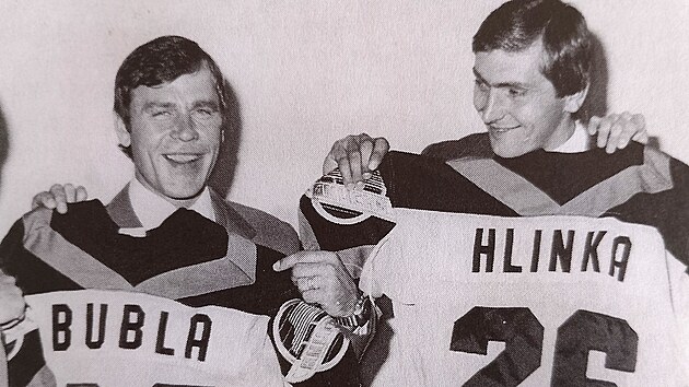Kamarádi z Litvínova jako posily Vancouveru, vlevo Jií Bubla, vpravo Ivan...
