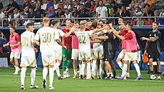 Spar�an�tí fotbalisté slaví gól proti FCSB.