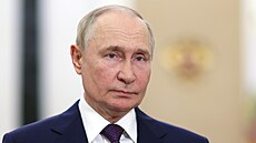 Ruský prezident Vladimir Putin pronáí projev pi zahájení vojensko-technického...