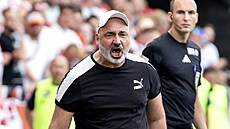 Emotivní kou� Slavie Jind�ich Trpi�ovský