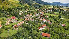 Návrhy na spojování vzbuzují na vesnicích obavy.