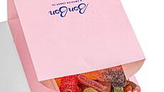 Mix �védských kyselých �elatinových bonbon�, které v USA prodává obchod s...