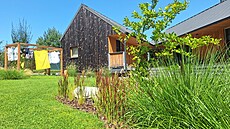 Su�ák na prádlo je jednou z velkorysých zahradních staveb, která by m�la...