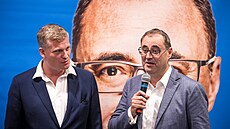 Zahájení kampan� do Senátu kandidáta Borise ��astného (vpravo) za hnutí...