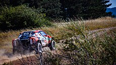 Martin Koloc na HunGarian Baja s vozem Red-Lined RevoT1+.