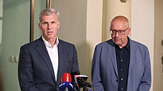 Setkání ministra �kolství, mláde�e a t�lovýchovy Mikulá�e Beka s p�edsedou...