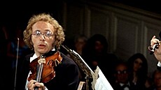 Pierre Richard ve filmu Velký blondýn s ernou botou (1972)