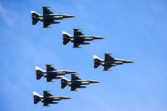 Polské stíhaky F-16 (15. srpna 2024)