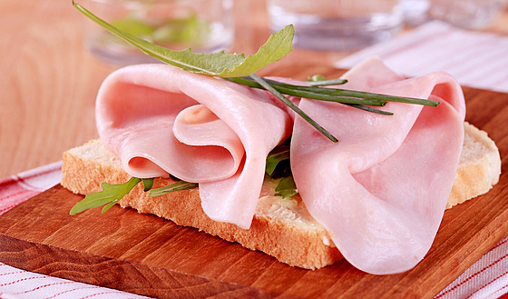 Zdravá p�esnídávka? Toastový chléb byl vy�azený z jídelní�ku u� dávno. Nyní...