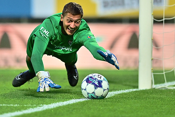 Branká� Chrudimi Jáchym �erák.