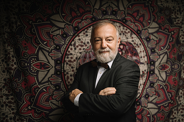 Když mi šlo o uši a zbývaly čtyři hodiny života. Velvyslanec Kmoníček vypráví