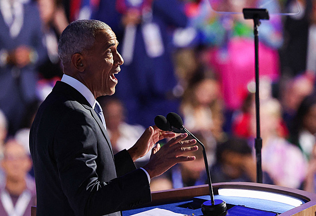 Harrisová je na funkci připravena, vyhráno ale není, řekl na sjezdu Obama