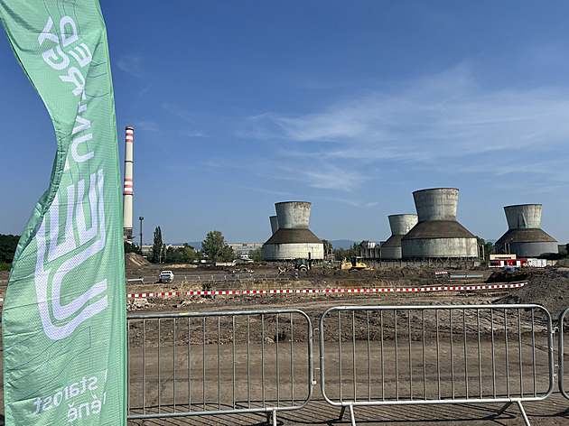 Jak se bude spalovat odpad u Mostu. Přikládání jeřábem i kontroly radiace