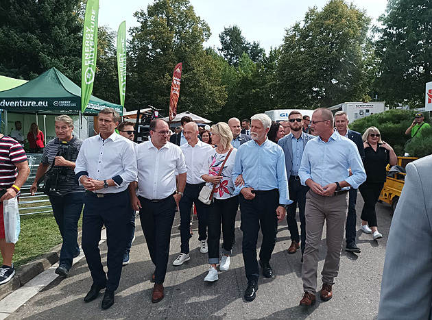 Pavel si na Živitelce připil slivovicí, od výrobce dostal delikatesy s chilli