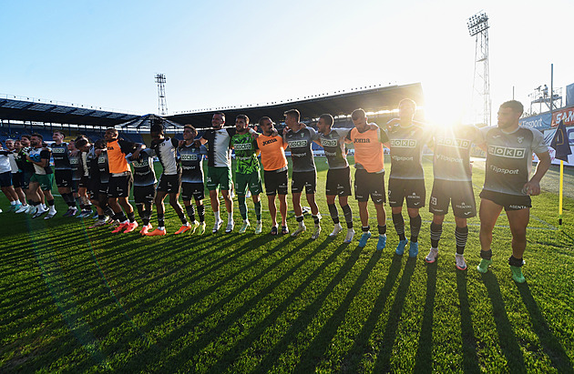 Budějovice stále na nule, problémy také v Teplicích. Slovácko nachytalo Spartu