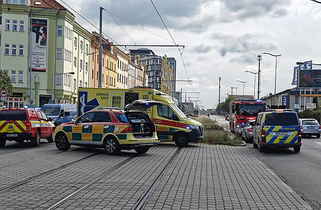 Zásah u trat tramvaje a vyproování zaklínného mue. (21. srpna 2024)