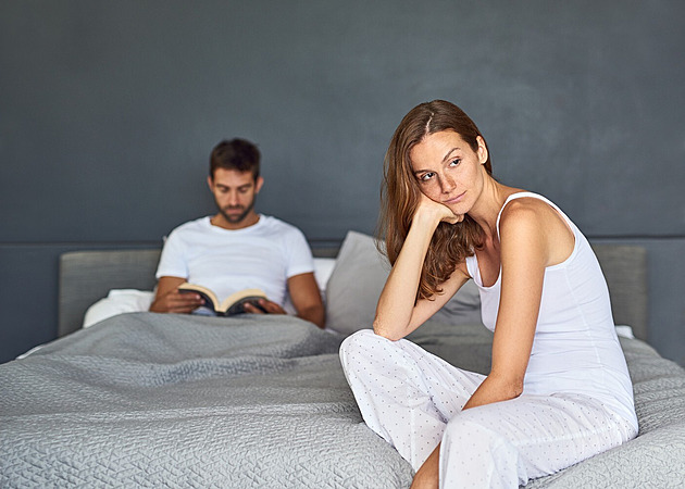 Migréna po sexu? Zjistěte, proč vzniká a kdy může jít o vážný problém