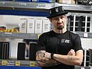 Podle zakladatele Angry Beards Tomá�e �echa firma nevyrábí dal�í kosmetiku pro...