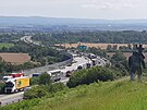 Pohled na stavebn prce na dlnici D35, kde pokrauje u Olomouce oprava...