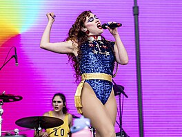 Zp�va�ka Chappell Roan (Outside Lands Music Festival, San Francisco, 11. srpna...