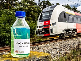 P�i testech se pou�ívala sm�s motorové nafty s p�imíchanými 15 a 30 procenty...