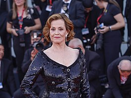 Sigourney Weaverová na filmovém festivalu v Benátkách (28. srpna 2024)