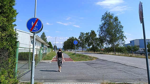 Jedna z prvnch cyklostezek, kter drec nad Doubravou vybudoval, smuje do asi 1,5 km vzdlenho Krucemburku.