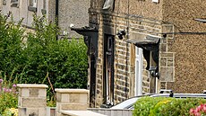 Policie na míst� po�áru v anglickém Bradfordu. (21. srpna 2024)