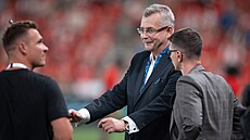 Slávistický boss Jaroslav Tvrdík ped utkáním s Lille.