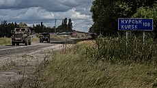 Pro zamaskování p�ísunu elitních jednotek z Donbasu poslou�ila klamná operace:...