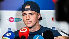 Slovenský útoník Martin Pospíil odpovídá novinám.