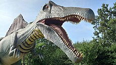 Spinosaurus byl rod obího masoravého dinosaura, který il na území dnení...
