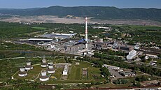 Areál teplárny v Komo�anech u Mostu, kde vznikne do t�í let za�ízení pro...