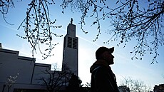 Kostel sv. Václava. Funkcionalistický klenot navrhl Josef Goár. Na echovo...
