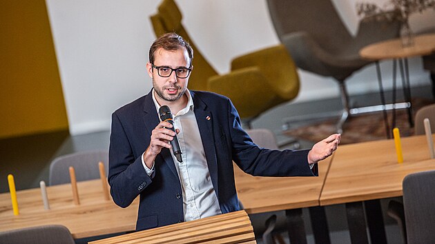 Tom� Houska, mana�er digit�ln�ch m�di� �esk�ho olympijsk�ho t�mu, d�l� i p�edn�ky o marketingu