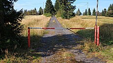 Unikátní pozemek po bývalé radioloka�ní stanici nedaleko od H�ebe�né je na...