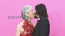Alexandra Grantová a Keanu Reeves (Los Angeles, 15. dubna 2023)